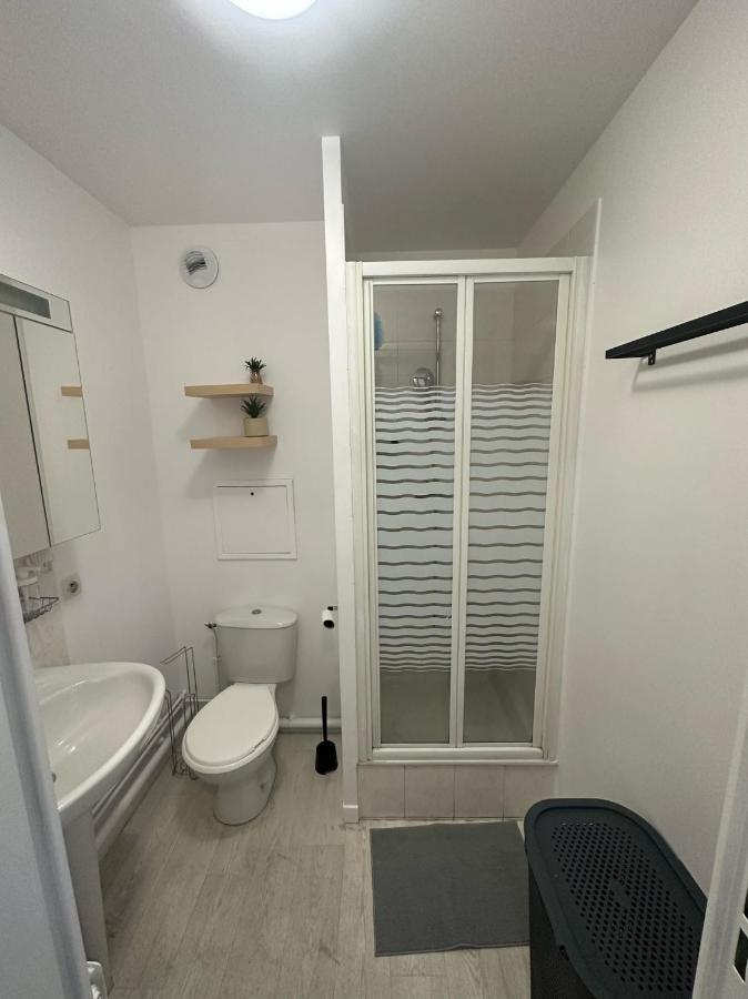 Appartement Cosy Proche Stade De France - Jo Paris 2024 Le Blanc-Mesnil Exterior foto